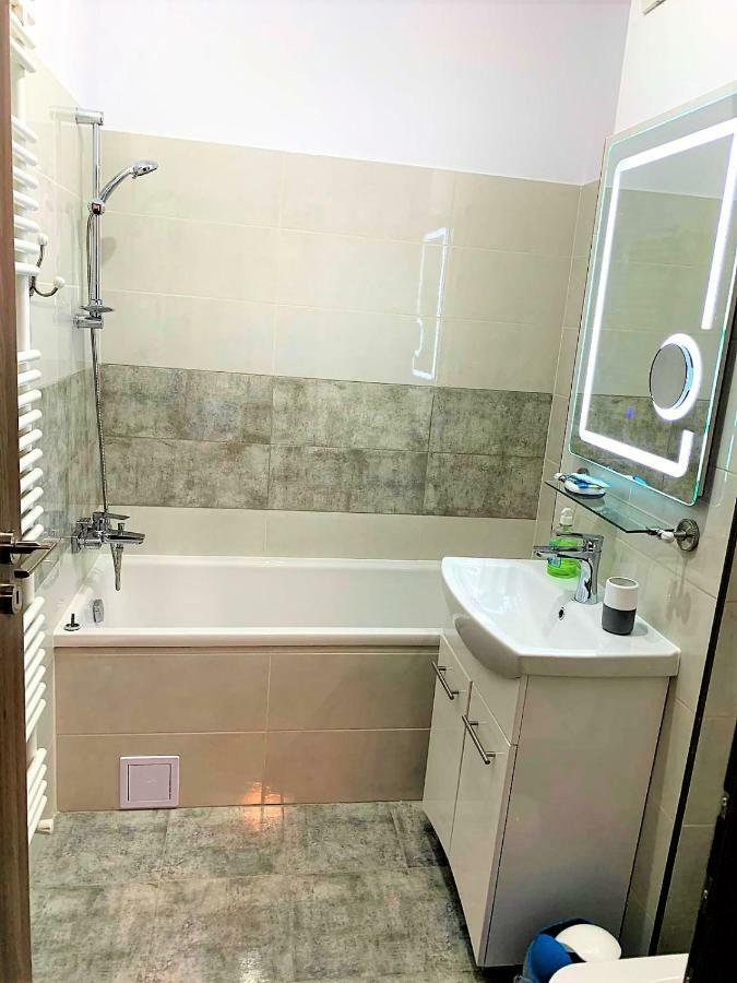 בוקרשט Plaza Residence Studio מראה חיצוני תמונה